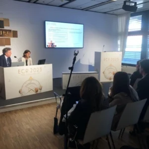 Simulazione interattiva su radiologia interventistica oncologica al Congresso ECR 2023 di Vienna